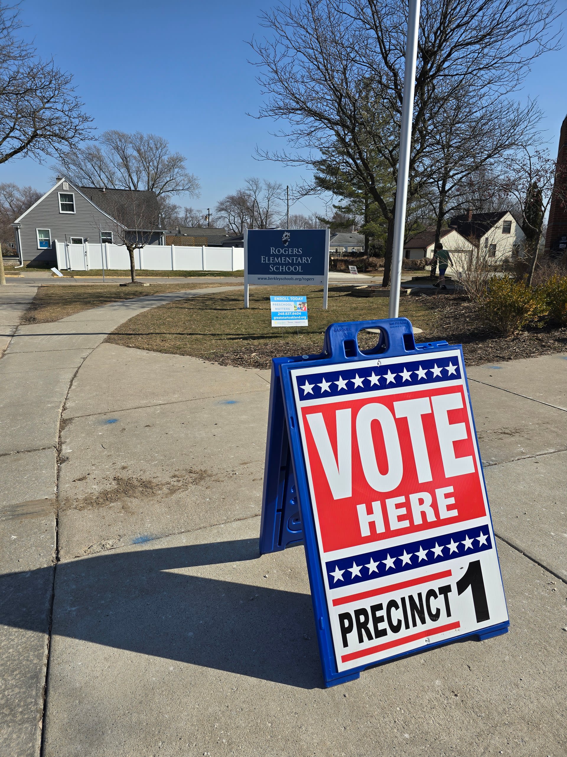 Hotly contested Michigan race could offer voters power to sway Senate