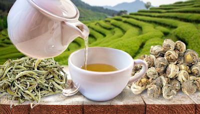 White Tea: What It Is And The Different Types, Explained By Loose-Leaf Expert