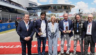 Entregados los VI Premios del Motor a Carlos Sainz Padre y Carlos Sainz Hijo