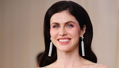 Alexandra Daddario Reveals She's Pregnant with Her First Child