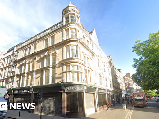 Oxford Debenhams: Vacant store could become lab space in £125m plan