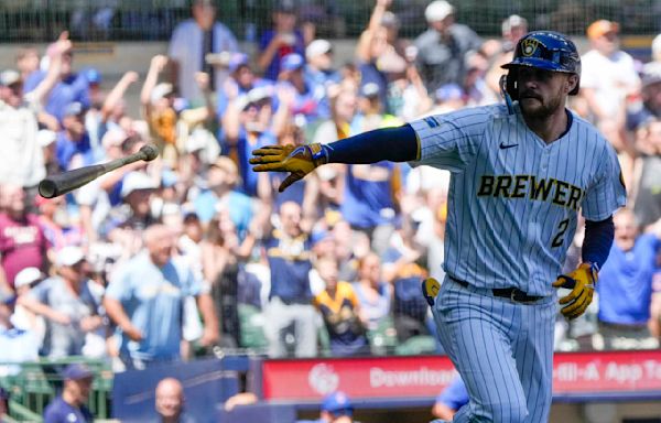 Brice Turang's grand slam caps 7-run 4th inning for Brewers, who beat Cubs 7-1