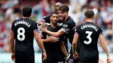 West Ham get lift from ugly triumph over Aston Villa but David Moyes still has problems to solve