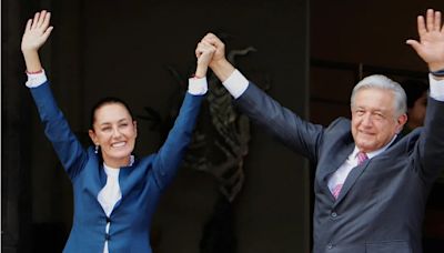 AMLO felicita a Claudia Sheinbaum por su cumpleaños 62: “La mayoría del pueblo de México está muy feliz”