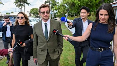 'The Mentalist' star Simon Baker admits drinking and driving in Australia