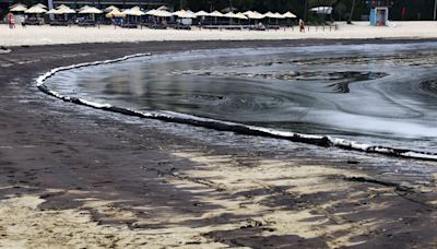 Popular beach resort in Singapore closed after oil spill