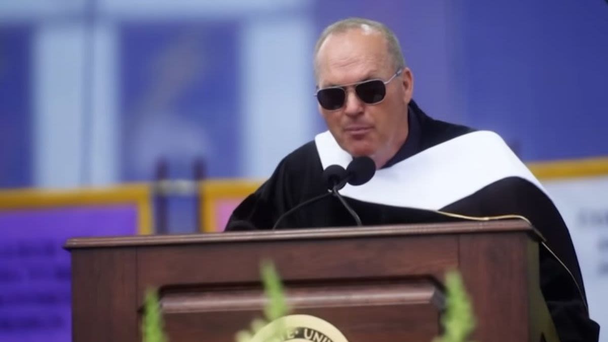 Michael Keaton Caps Off Graduation Speech With Perfect Closeout
