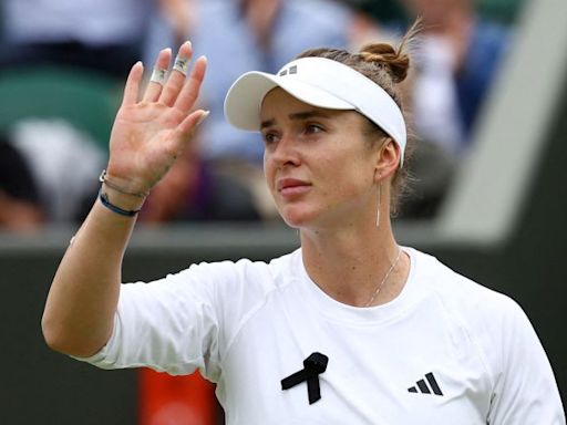 Elina Svitolina wears black ribbon at Wimbledon on ‘very difficult day’ after Russian attacks kill over 30 people in Ukraine | CNN