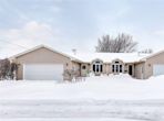 2402 E Peter St, Appleton WI 54915