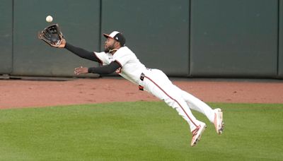 Orioles' Cedric Mullins makes unbelievable diving play for early catch-of-the-year candidate