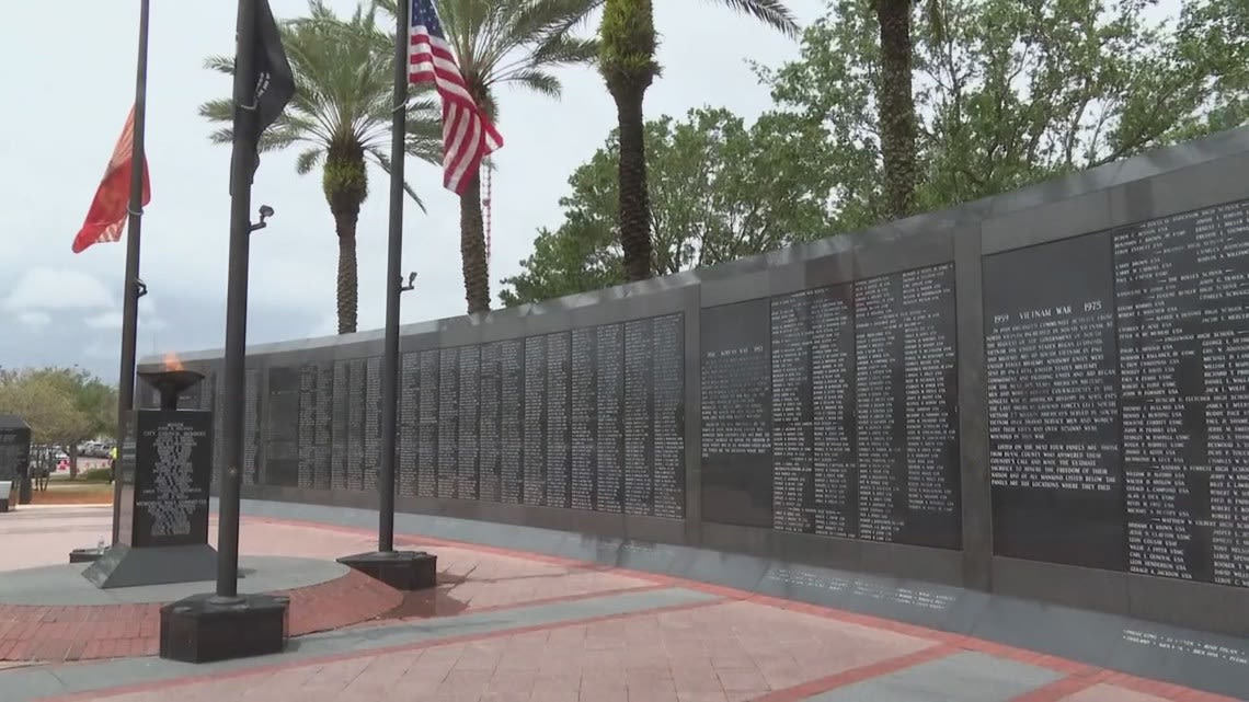 Stories of Service: Jacksonville's Veterans Memorial Wall