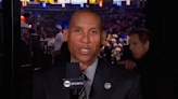 Ben Stiller Photobombs NBA Great Reggie Miller During TNT Interview At Knicks Game