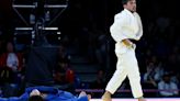Tensión en los Juegos Olímpicos: así ha sido el polémico gesto del judoca japonés al perder frente al representante español