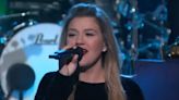 Kelly Clarkson Performs Stunning Cover of Donny Hathaway's 'This Christmas' for Kellyoke — Watch!