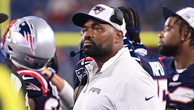 Patriots’ Jerod Mayo Ignores Bill Belichick News