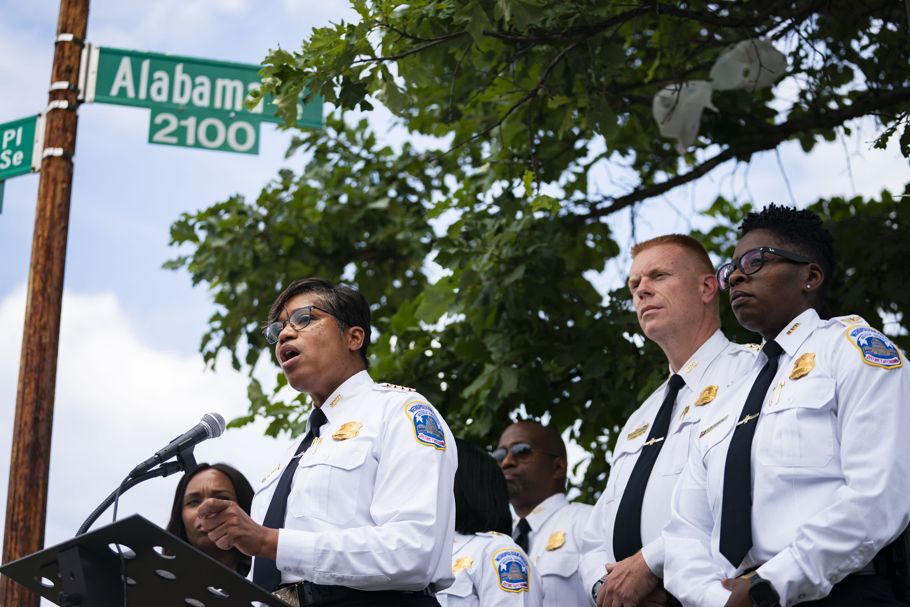 D.C.’s ‘pistol-packin’ preacher’ marks one year as police chief