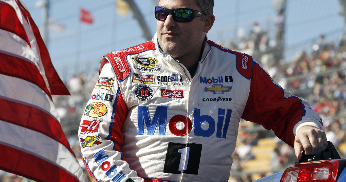 NASCAR legend Tony Stewart to return to Chicago area racetrack as rookie drag racer