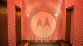 Illinois smartphone users sue Motorola Mobility to force arbitration over alleged selfie privacy violations