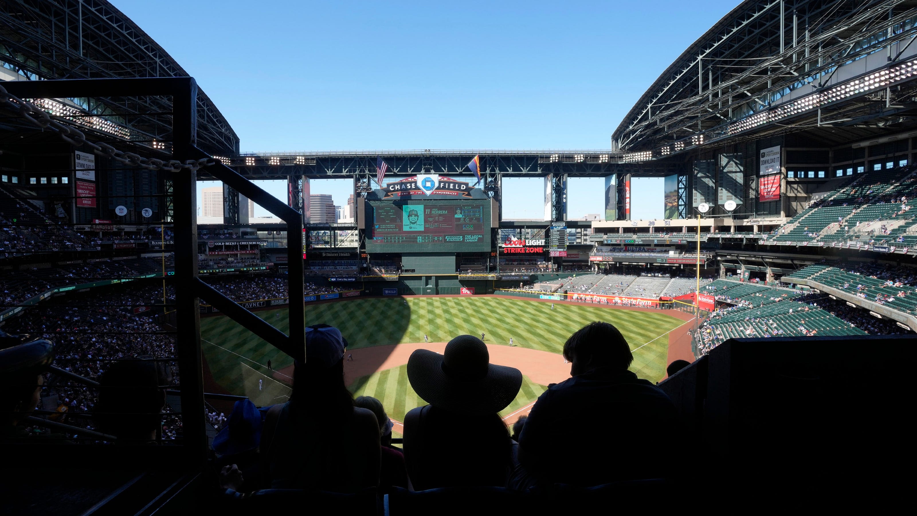 Does Chase Field have air conditioning? What to know about AC at Diamondbacks stadium