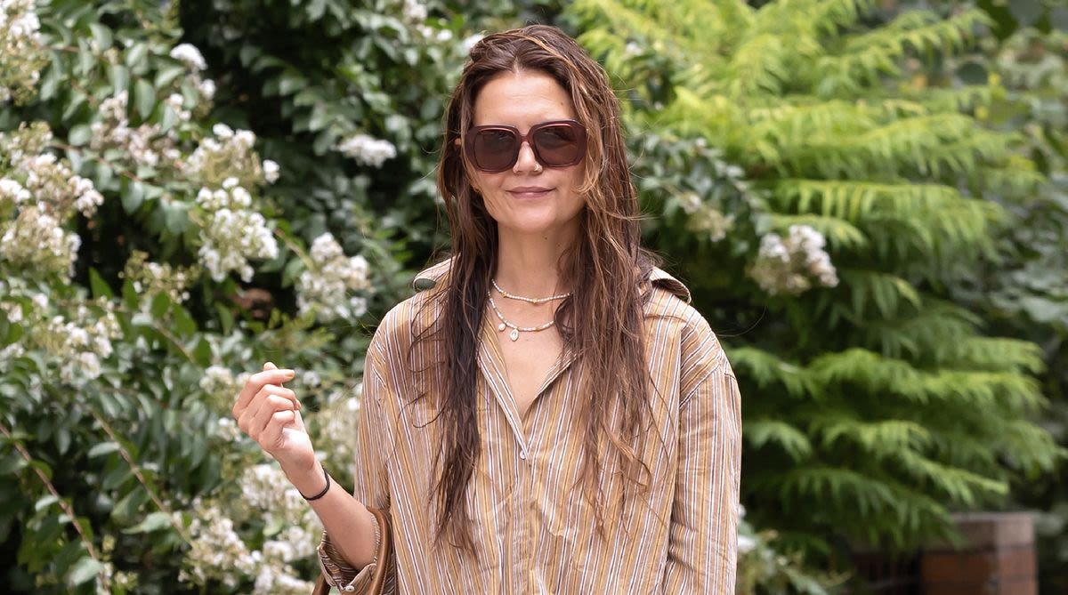 Katie Holmes Says She Refuses to Let Hollywood “Dictate” What She Wears