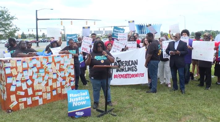 Charlotte Airport workers hold protest over ‘poverty-level’ wages