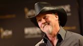 'Monarch' Fans Go Wild After Seeing New Photo of Trace Adkins and Susan Sarandon