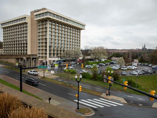 Arlington declares old Key Bridge Marriott ‘public nuisance’; county securing