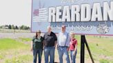 Welcome to Reardan: New signs installed ahead of Mule Days