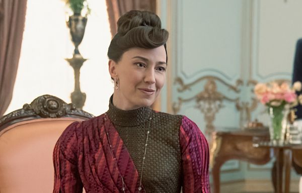 Carrie Coon Gives Update on ‘Gilded Age’ Season 3, If It Conflicts with ‘White Lotus’ Filming