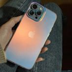 iphone 14手機殼炫彩紫色磨砂 iphone14防指紋微透明13磁吸背充 蘋果手機殼最新款進階款