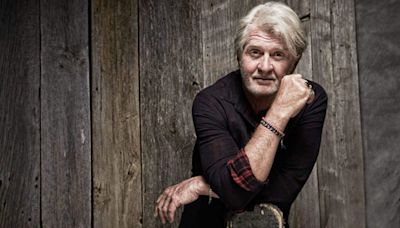 Life's highway leads Tom Cochrane to Burlington stage | insauga