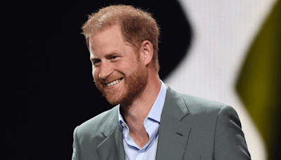 Prince Harry’s Birthday Greetings From Buckingham Palace Suggest Which Royal Is Ready to End the Feud