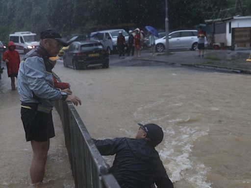 紅色暴雨．交通消息｜清水灣道大網仔路解封 九巴有路線恢復服務