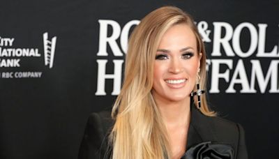 Carrie Underwood's Fans Call the Star "Unrecognizable" in New Photos