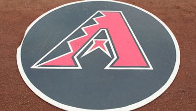 D-backs designate 3B Rivera for assignment