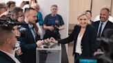 Agrupación Nacional de Marine Le Pen gana con el 33,15% de los votos con resultado casi definitivo