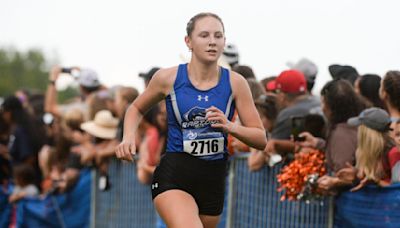 With seniors Claire Rutherford and Isabel Ross, Gallatin girls cross country aiming for 'another best season ever'