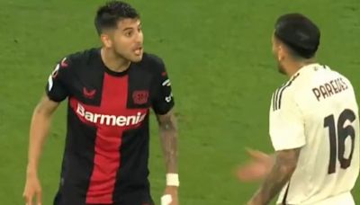 El altercado entre dos jugadores de la Selección en la semifinal de la Europa League por una dura patada