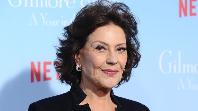 'Gilmore Girls' Kelly Bishop Shares Abortion Story for the 1st Time - Jezebel