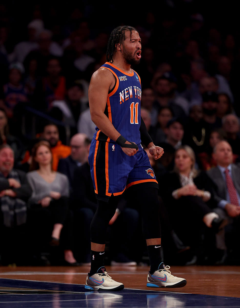 NBA Star Jalen Brunson's On-Court Shoe Style: Photos