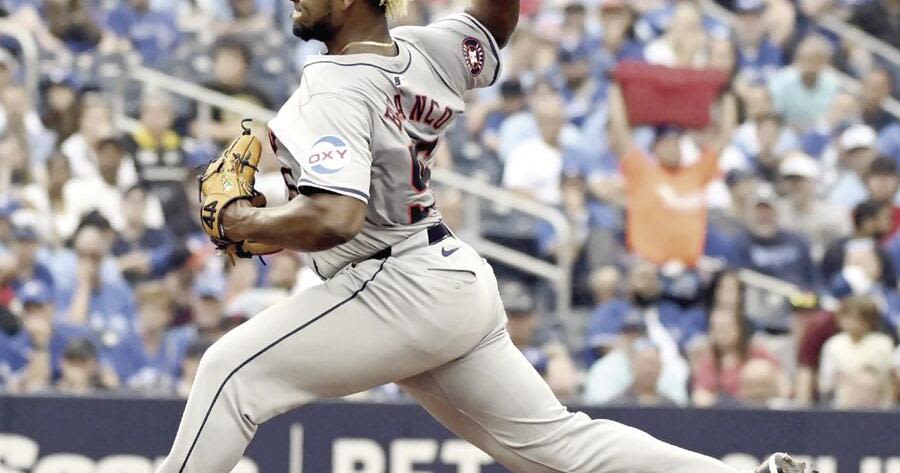 Astros hammer Jays: Alvarez goes 3-for-4 with a home run, helping Houston to a 9-2 rout