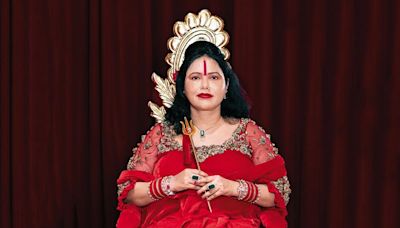 Radhe Maa, The Lady In Red