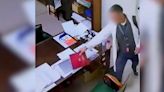 Video: detuvieron a un hombre acusado de robarle una computadora a un directivo de la Facultad de Medicina de la UBA