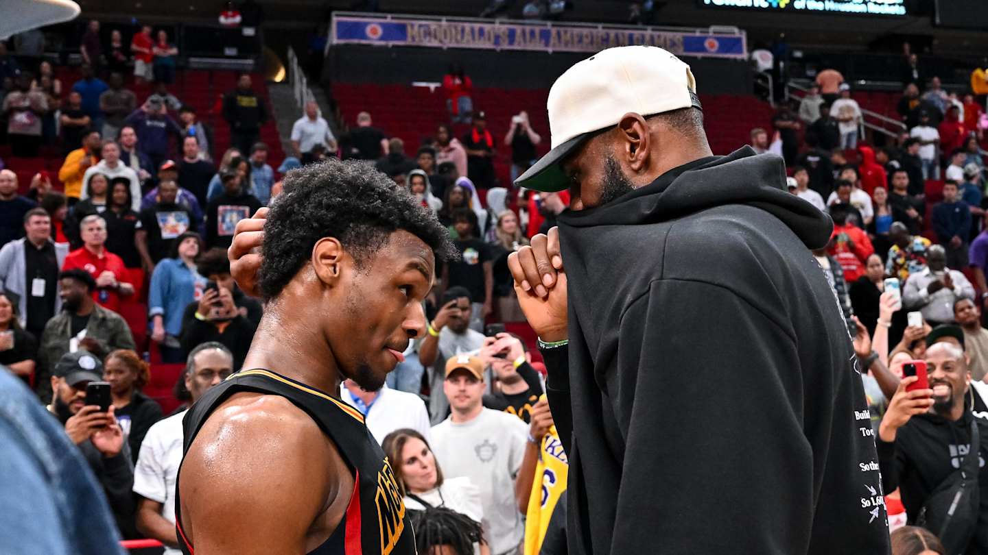 LeBron James Sends Bold Instagram Message To Bronny James