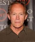 Lance Henriksen