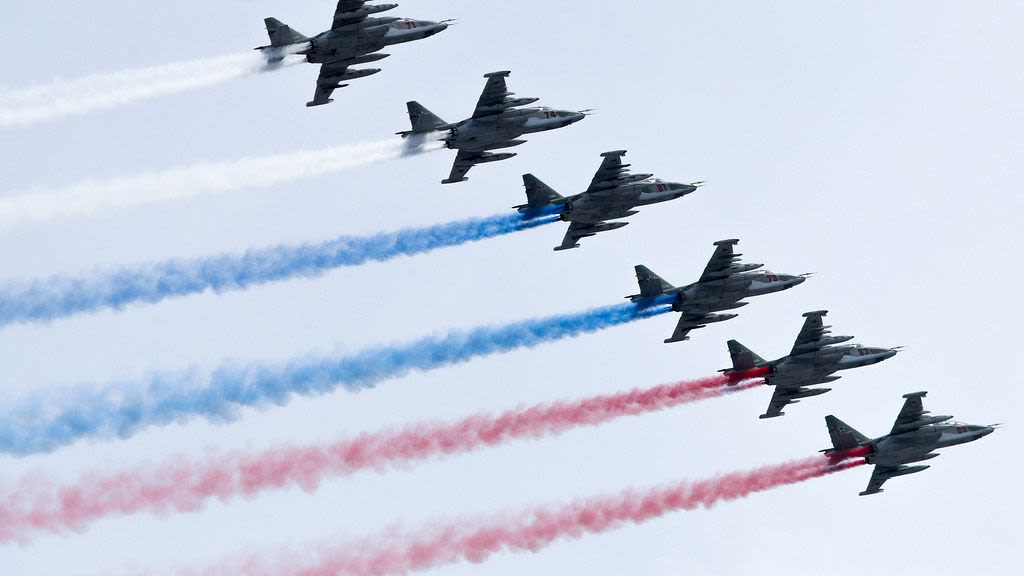 Russians celebrate WWII victory on Vienna‘s streets