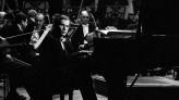 Column: 60 years ago in Los Angeles, piano virtuoso Glenn Gould revolutionized the music industry by ending his concert career