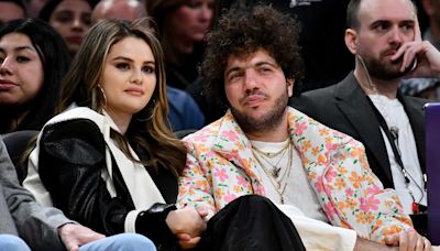 Selena Gomez Shares Romantic Tissue Paper Note from Benny Blanco: 'I Made You Steak'