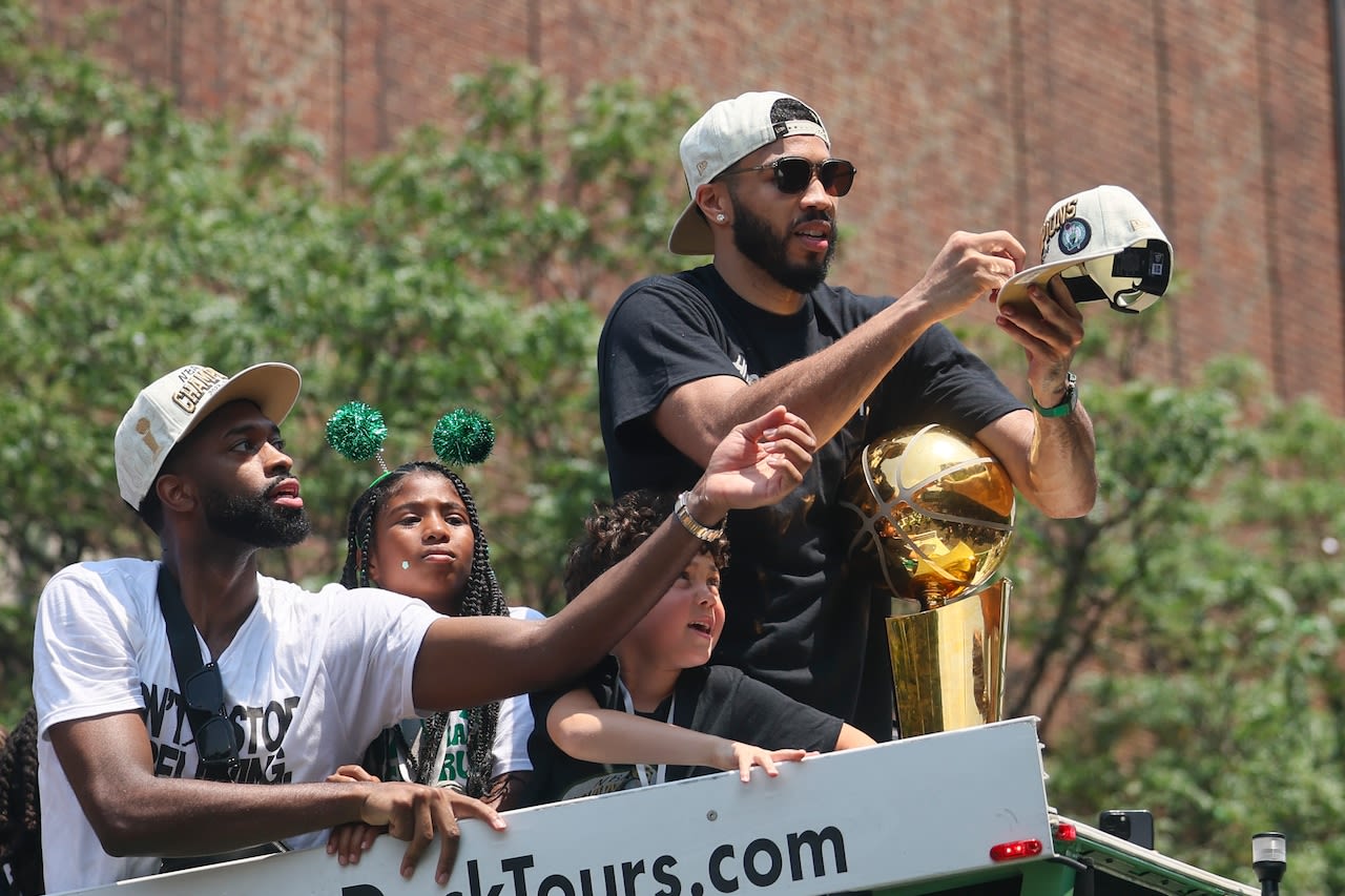 Celtics parade photos: Duck boats roll through Boston to celebrate NBA title