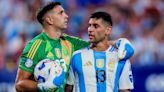 El DESOPILANTE cruce en redes sociales del Dibu Martínez y el Cuti Romero tras el triunfo de Argentina en la Copa América